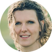 Un portrait de l'autrice Julie Muller Volb